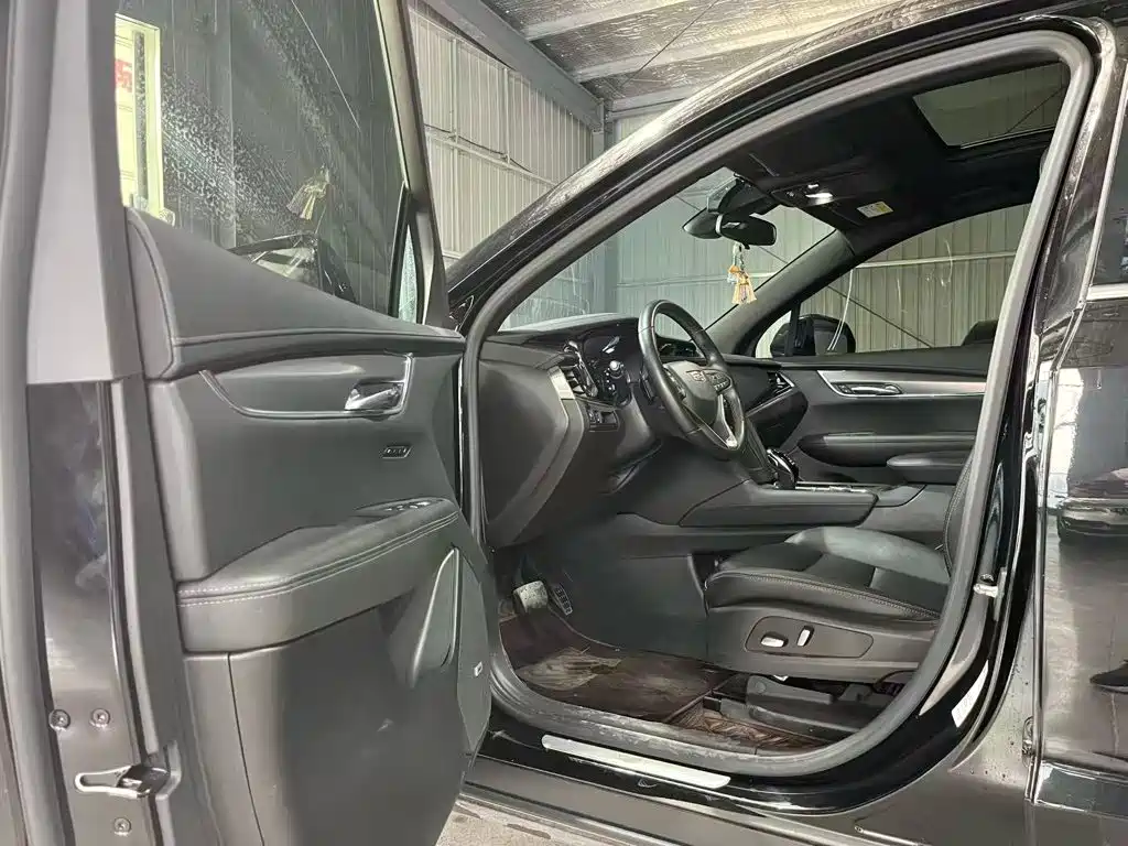 Cadillac XT6 — миниатюра 16