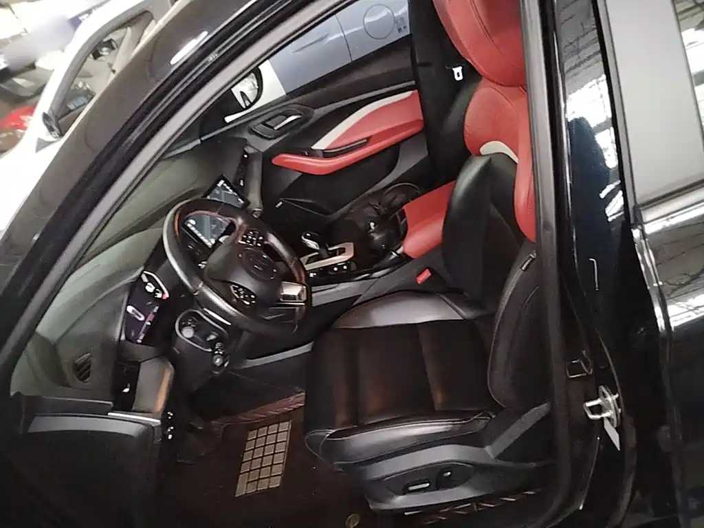 MG MG5 — миниатюра 15