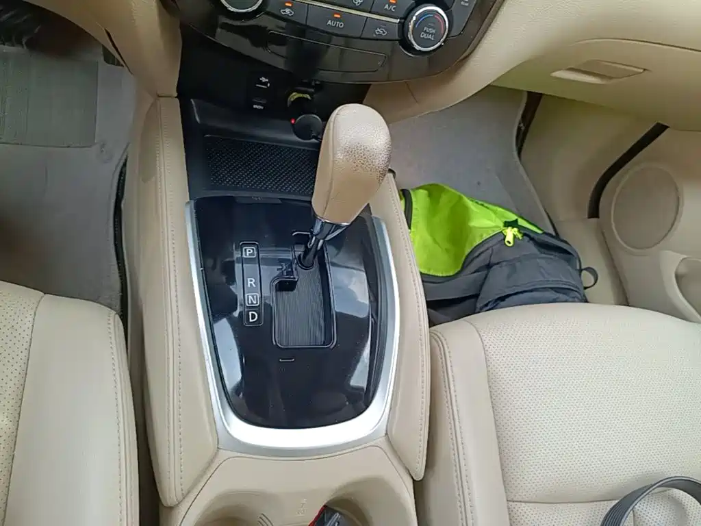 Nissan X-Trail — миниатюра 14