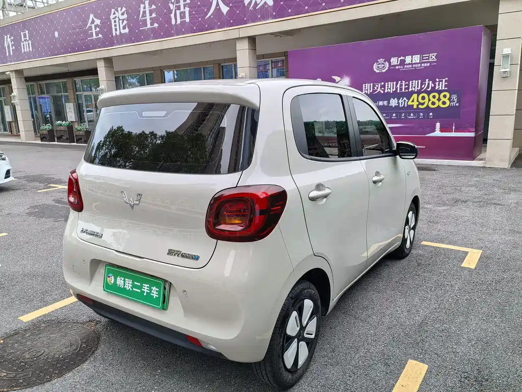 Wuling MINIEV — миниатюра 6