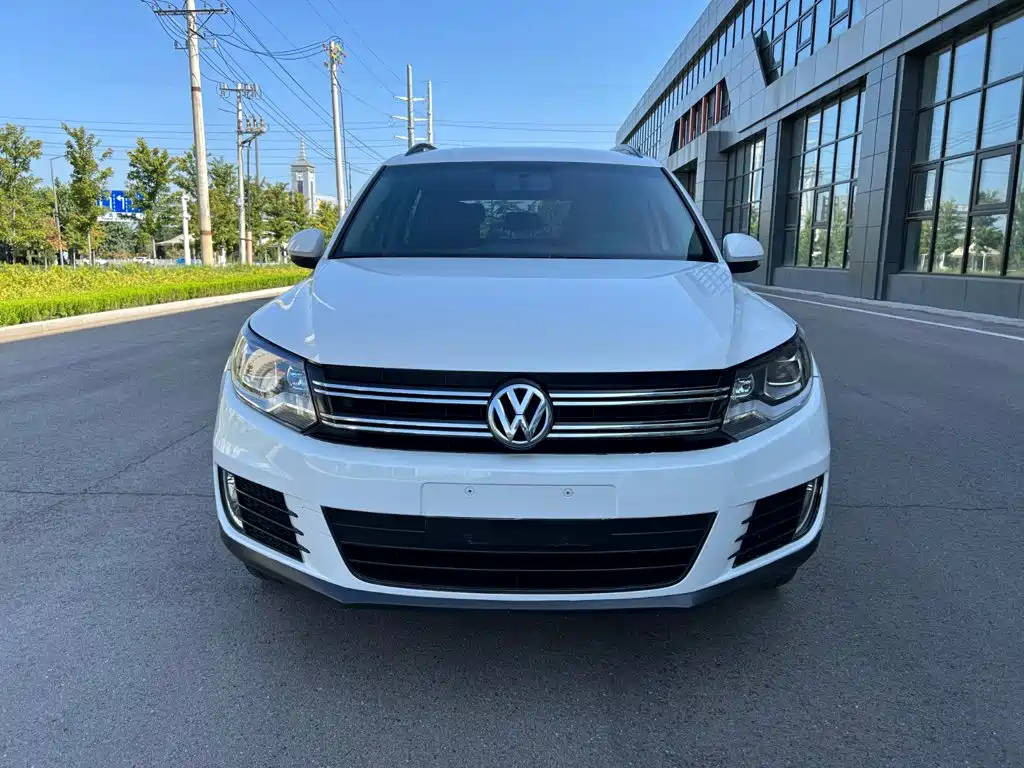 Volkswagen Tiguan — миниатюра 2