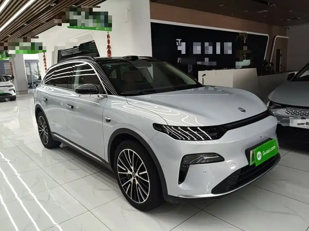 Leapmotor Leapmotor C11 — миниатюра 4