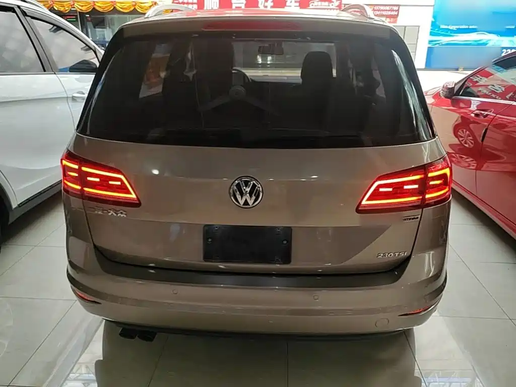 Volkswagen Golf Sportsvan — миниатюра 6