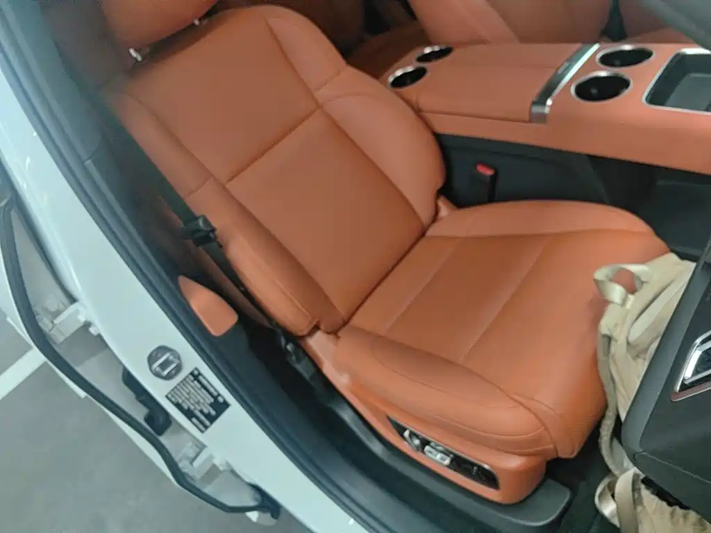 Li Auto Li L8 — миниатюра 25