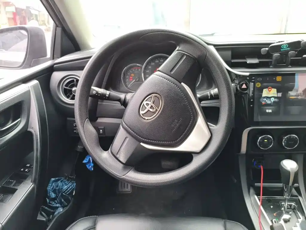 Toyota Corolla — миниатюра 11