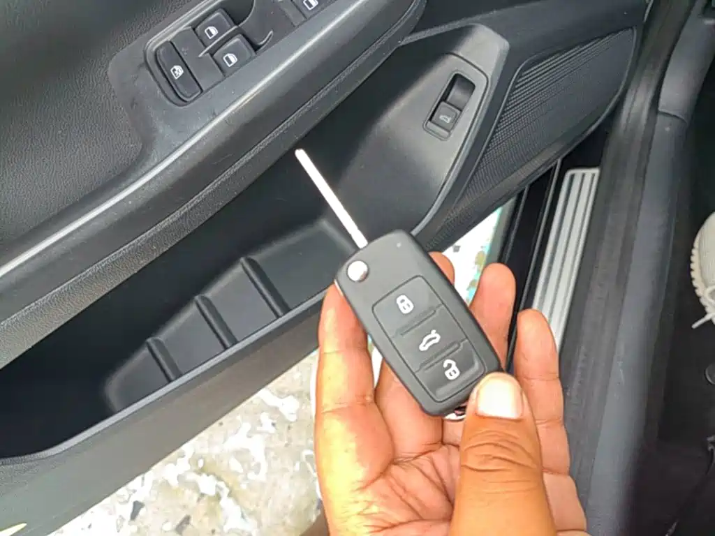 Volkswagen Lavida — миниатюра 9