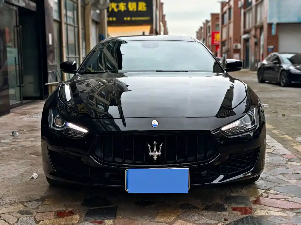Maserati Ghibli — миниатюра 2