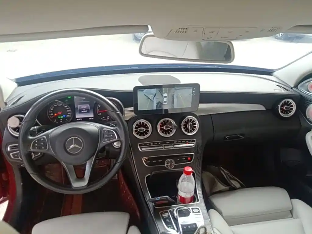 Mercedes-Benz C-Class — миниатюра 10