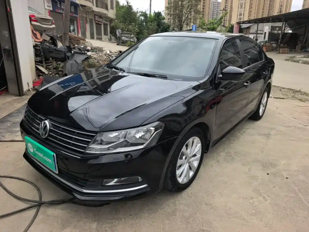 Volkswagen Lavida — миниатюра 2