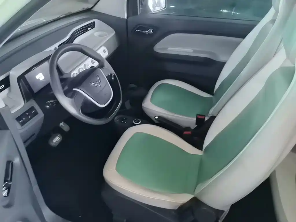 Wuling MINIEV — миниатюра 15