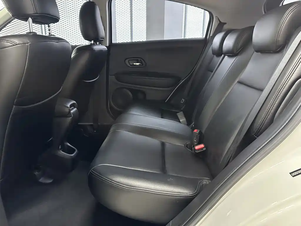 Honda Vezel — миниатюра 9