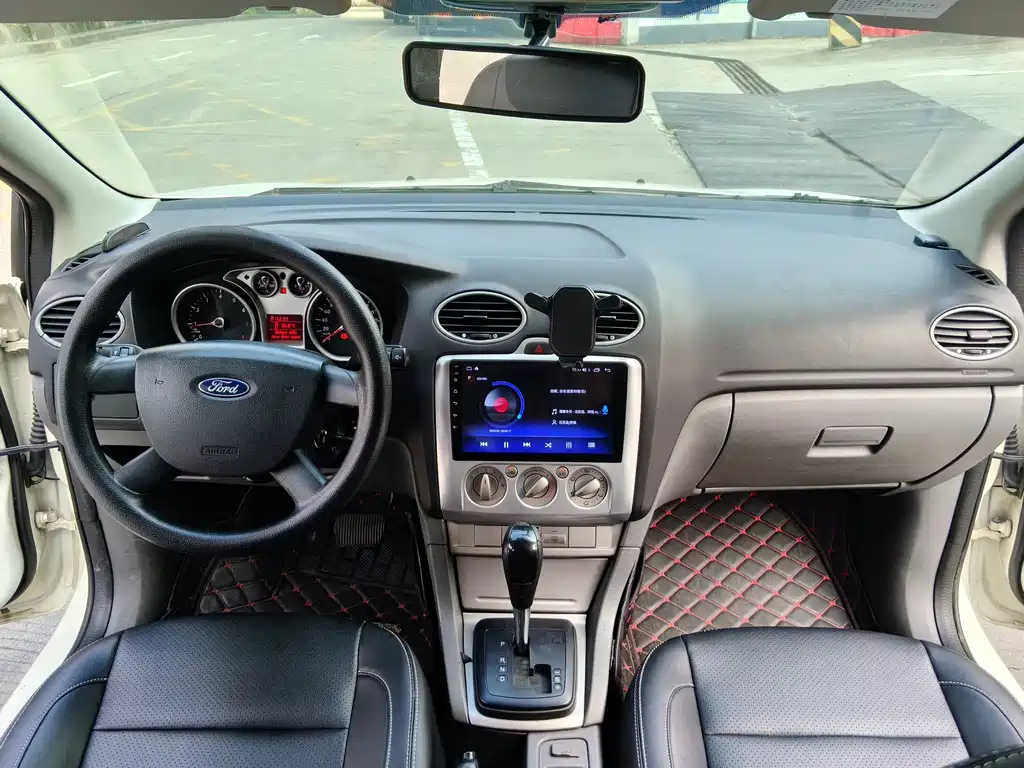 Ford Focus — миниатюра 8