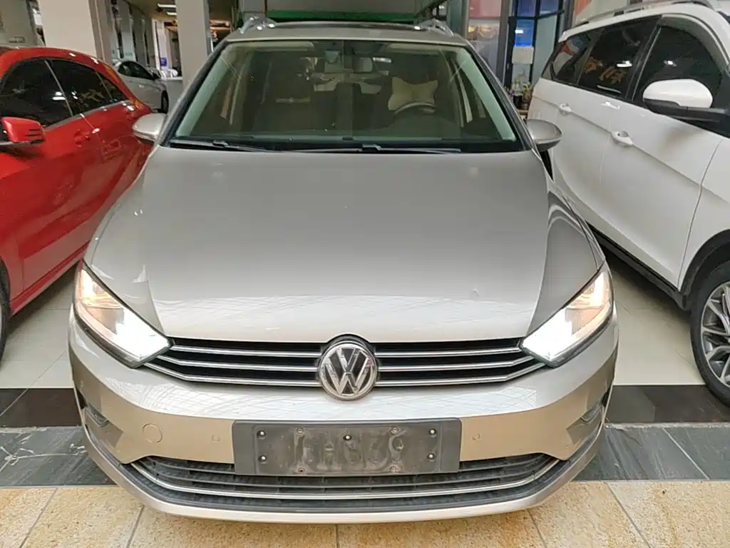 Volkswagen Golf Sportsvan — миниатюра 3
