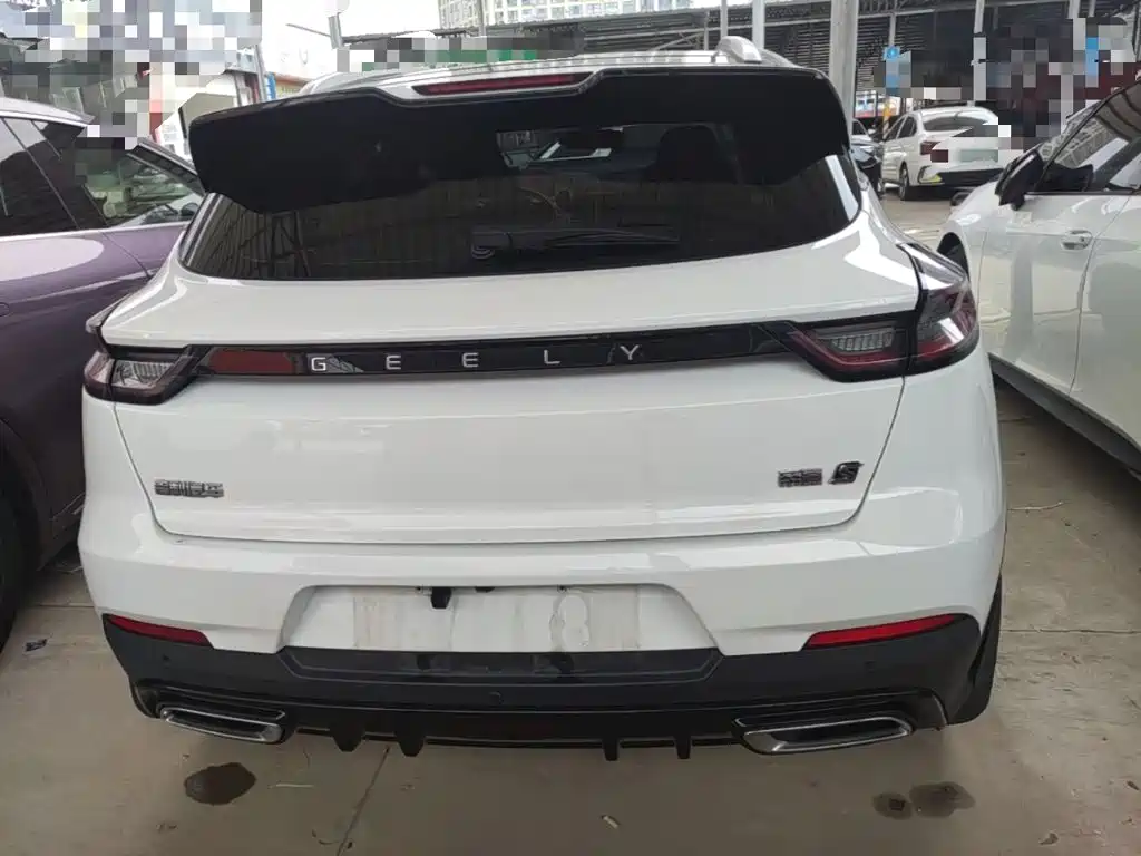 Geely Emgrand S — миниатюра 6