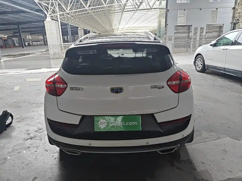 Geely Emgrand GS — миниатюра 6