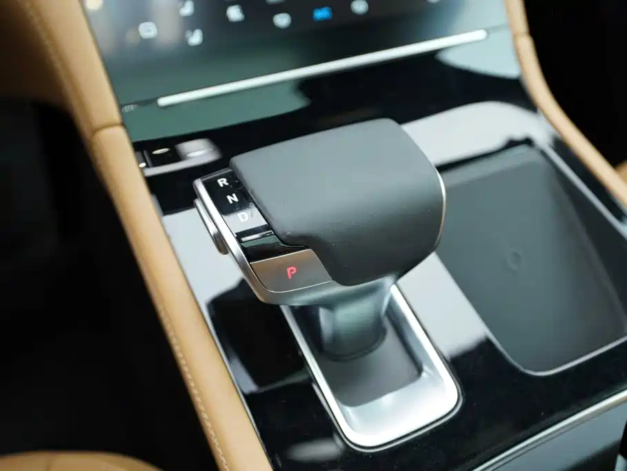 Li Auto Li ONE — миниатюра 8