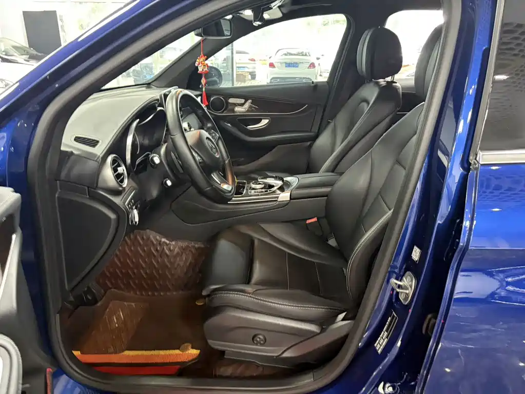 Mercedes-Benz GLC — миниатюра 10