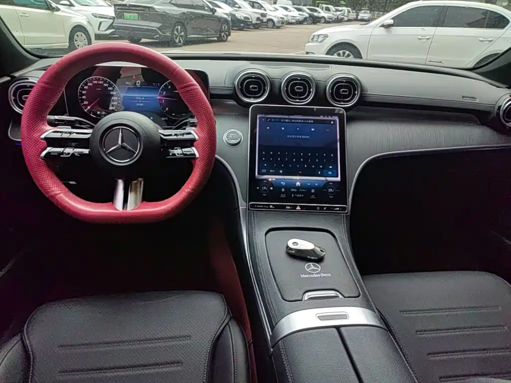 Mercedes-Benz C-Class — миниатюра 10