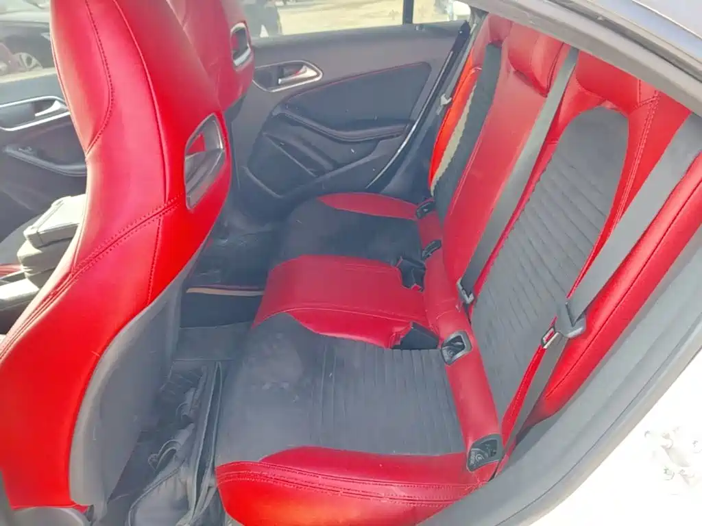 Mercedes-Benz CLA (Import) — миниатюра 17