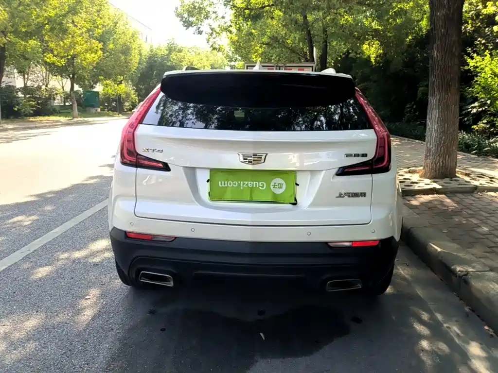Cadillac XT4 — миниатюра 6