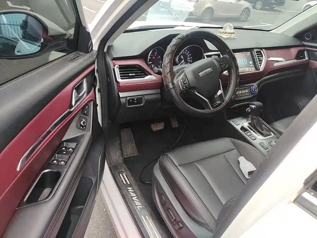 Haval H6 Coupe — миниатюра 16