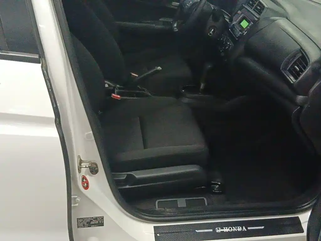 Honda Fit — миниатюра 25