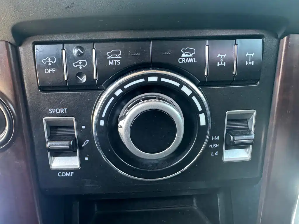 Toyota Prado — миниатюра 14
