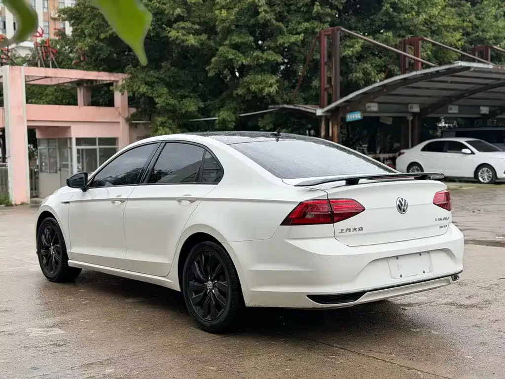 Volkswagen Lamando — миниатюра 4