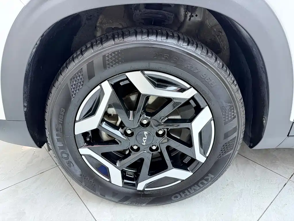 Kia Seltos — миниатюра 22