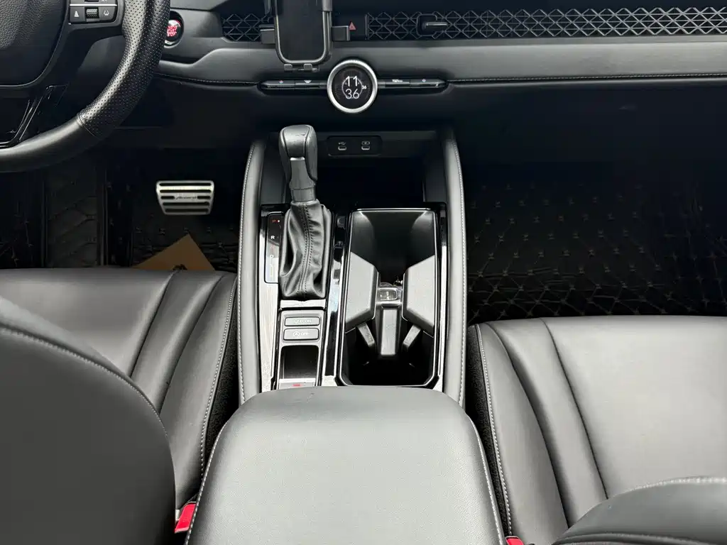 Honda Accord — миниатюра 12