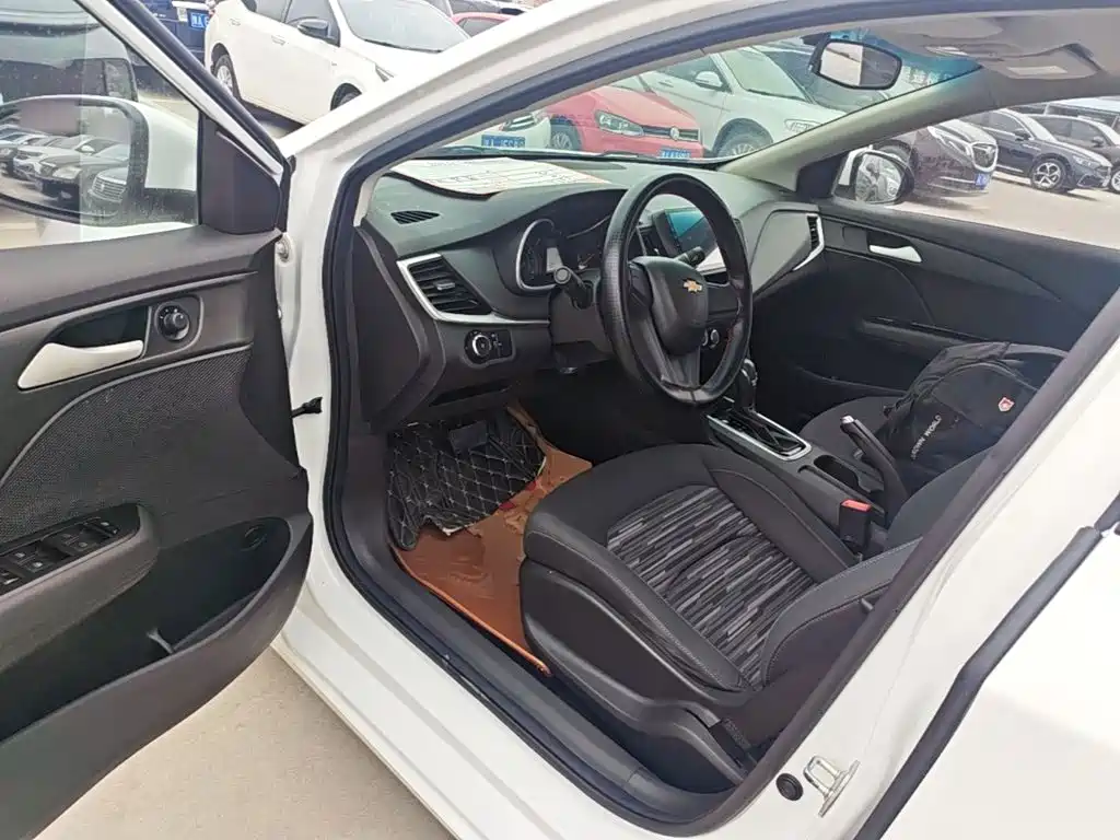 Chevrolet Cavalier — миниатюра 16
