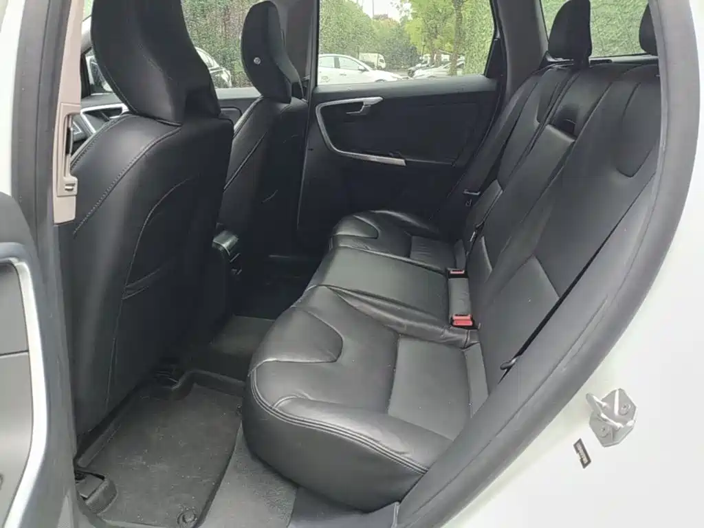 Volvo XC60 — миниатюра 17