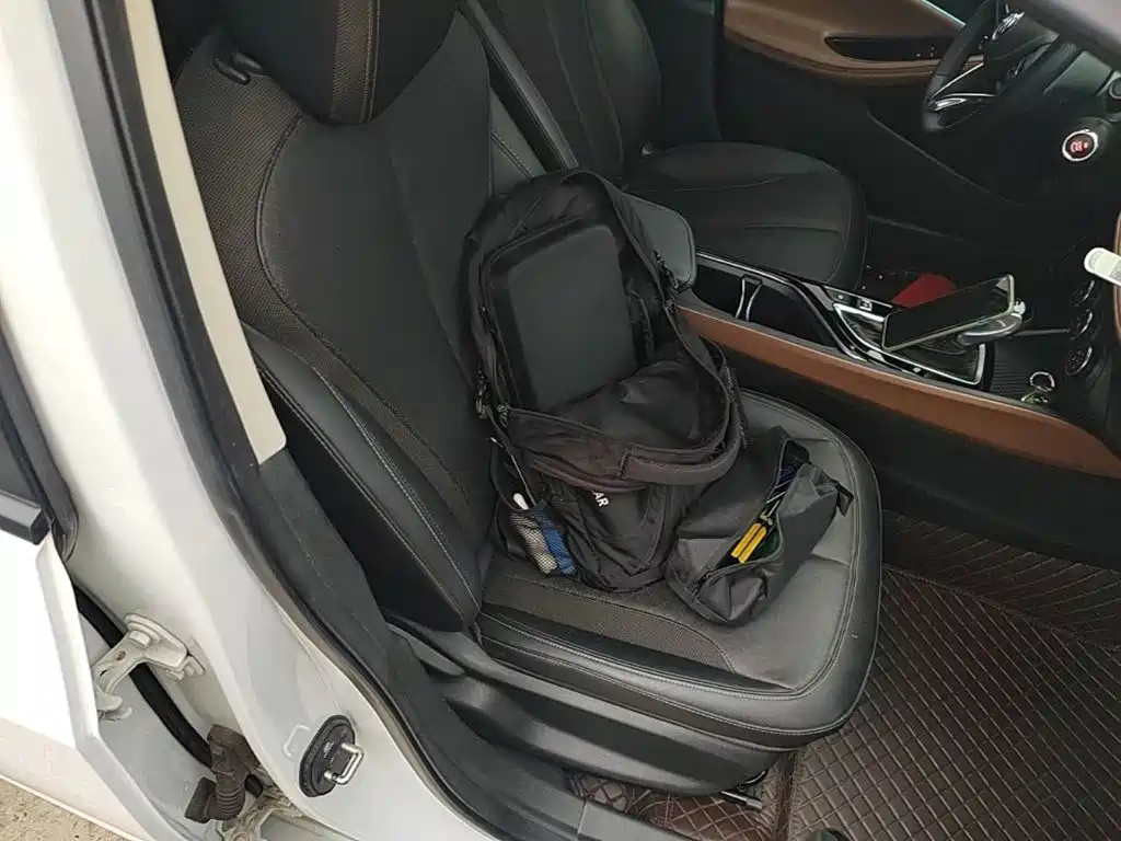 Buick Verano — миниатюра 25