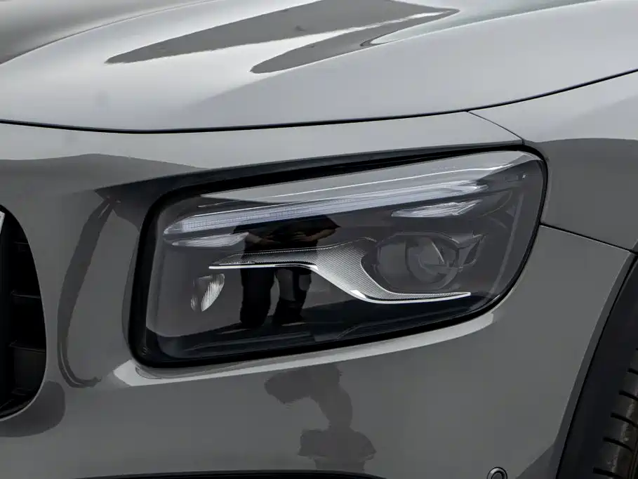 Mercedes-Benz GLB AMG — миниатюра 15