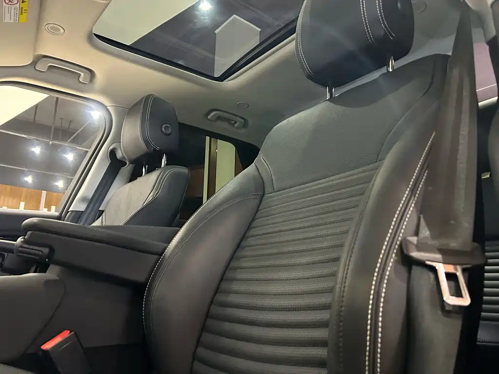 Land Rover Discovery — миниатюра 10