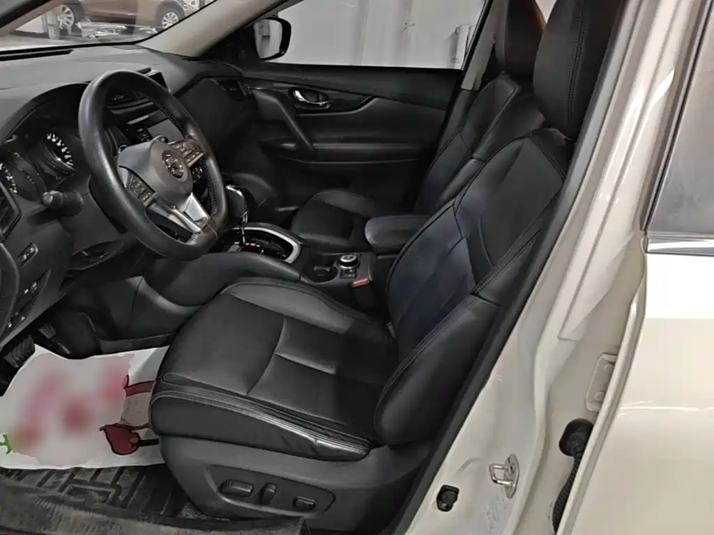 Nissan X-Trail — миниатюра 15