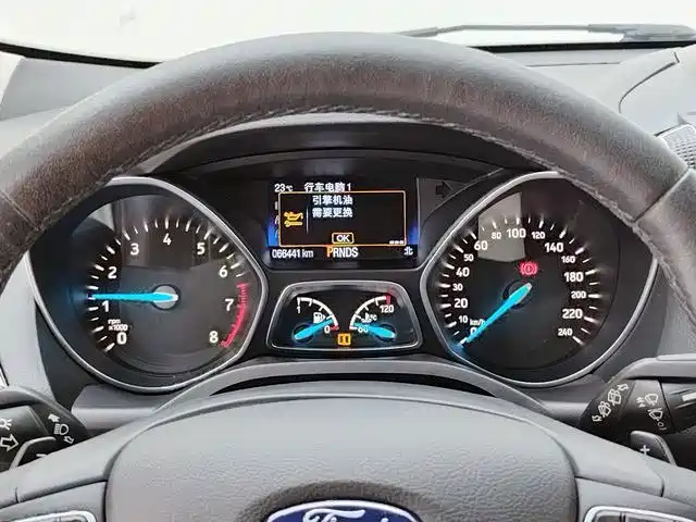 Ford Kuga — миниатюра 14