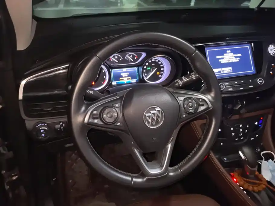 Buick Envision Plus — миниатюра 15