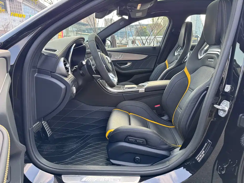 MERCEDES-BENZ C CLASS AMG