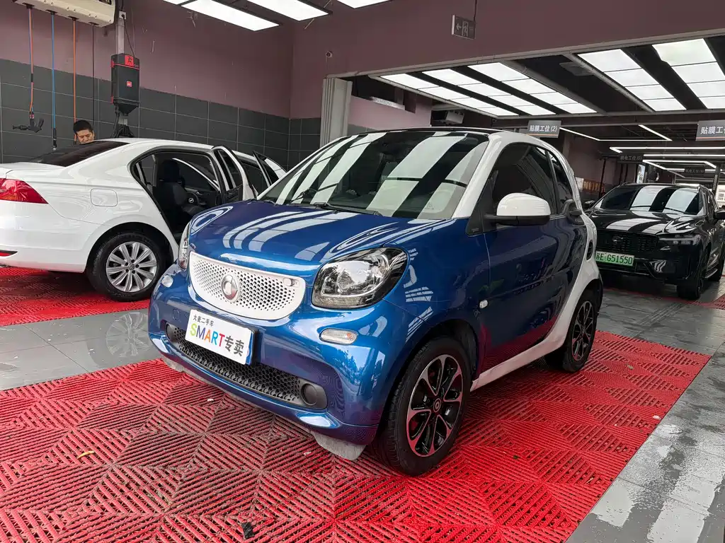 smart Smart Fortwo — миниатюра 2