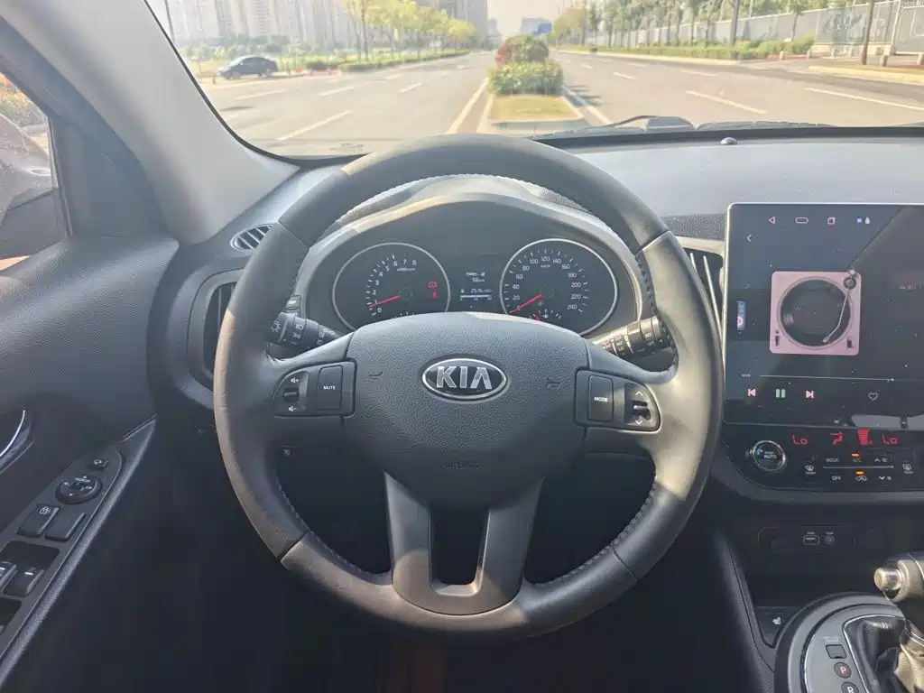 Kia Sportage — миниатюра 3