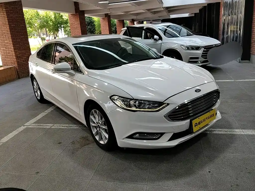 Ford Mondeo — миниатюра 6