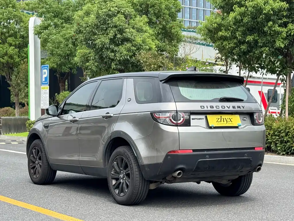 Land Rover Discovery Sport — миниатюра 5