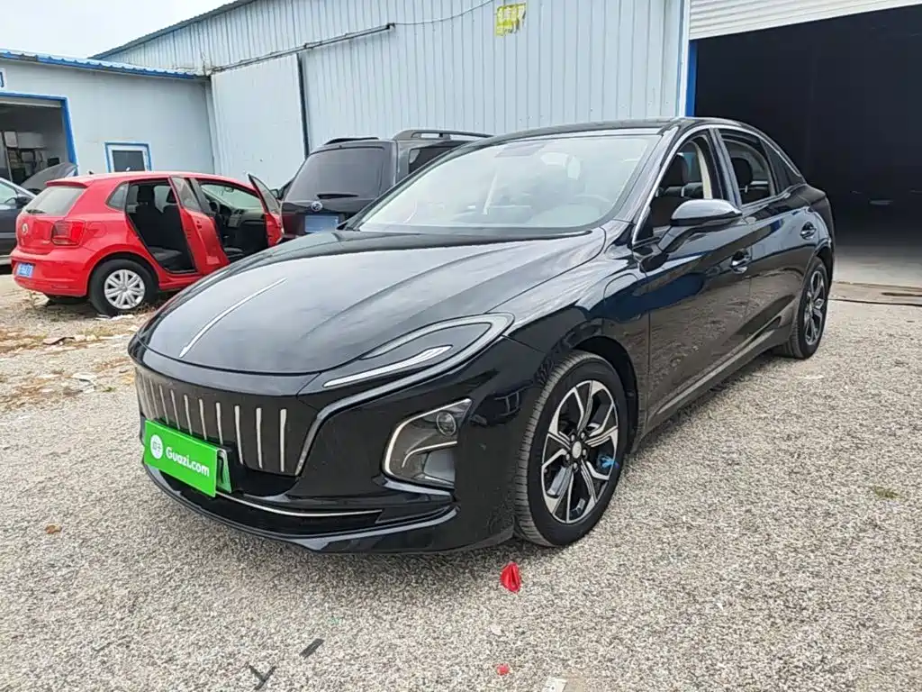 Hongqi Hongqi E-QM5 — миниатюра 2