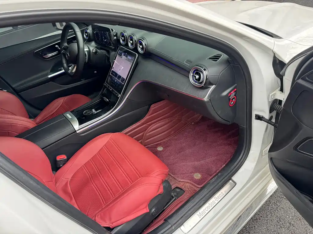 Mercedes-Benz C-Class — миниатюра 7