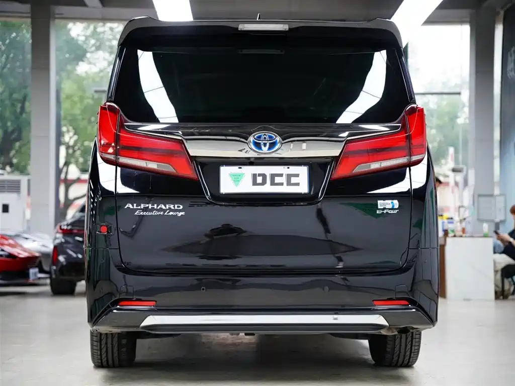Toyota Alphard 2023 2.5L Premium