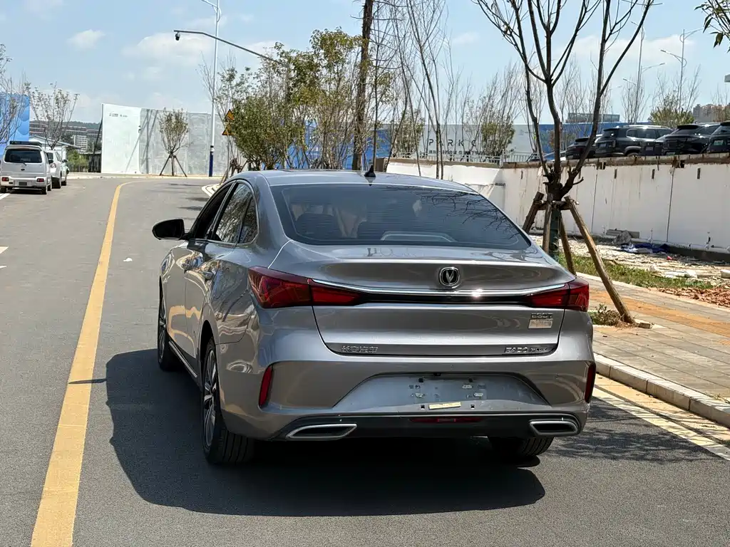 Changan Eado — миниатюра 15
