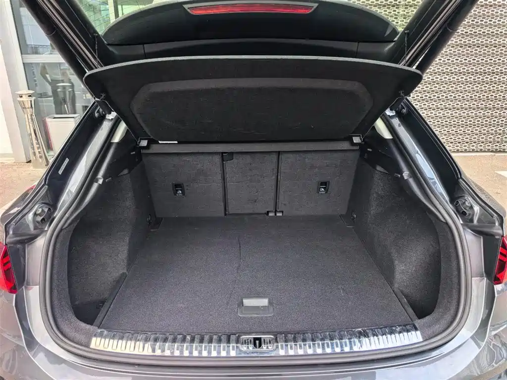 Audi Q3 Sportback — миниатюра 15