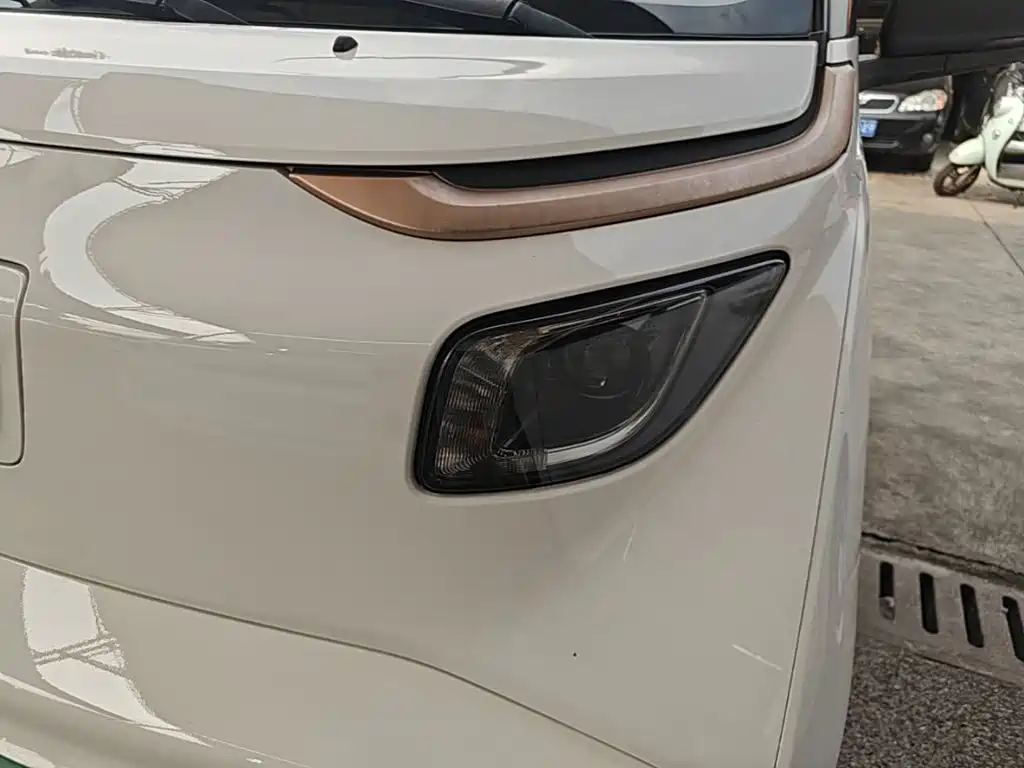Baojun E200 — миниатюра 24