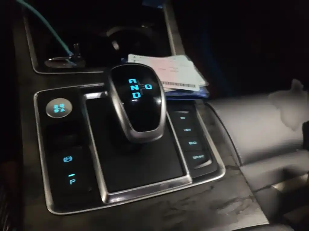 BYD Qin Pro NEV — миниатюра 7